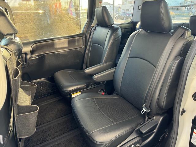 エスクァイア ハイブリッドＧｉ　ＥＴＣ　バックカメラ　ＴＶ　オートクルーズコントロール　両側電動スライドドア　オートライト　ＬＥＤヘッドランプ　スマートキー　アイドリングストップ　電動格納ミラー　シートヒーター　後席モニター（49枚目）