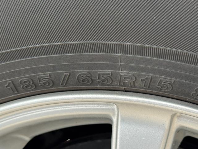 フリードハイブリッド ジャストセレクション　ナビ　ＴＶ　ＥＴＣ　バックカメラ　両側パワースライドドア　ＨＩＤヘッドライト　ＣＤ／ＤＶＤ再生　オートエアコン　オートライト　スマートキー　社外１５インチアルミホイール（26枚目）