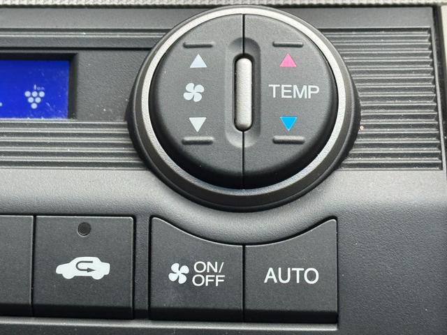 フリードハイブリッド ジャストセレクション　ナビ　ＴＶ　ＥＴＣ　バックカメラ　両側パワースライドドア　ＨＩＤヘッドライト　ＣＤ／ＤＶＤ再生　オートエアコン　オートライト　スマートキー　社外１５インチアルミホイール（29枚目）