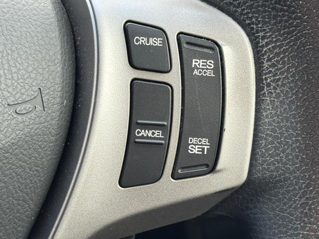 フリードハイブリッド ジャストセレクション　ナビ　ＴＶ　ＥＴＣ　バックカメラ　両側パワースライドドア　ＨＩＤヘッドライト　ＣＤ／ＤＶＤ再生　オートエアコン　オートライト　スマートキー　社外１５インチアルミホイール（33枚目）