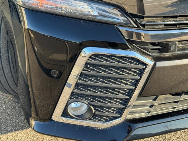 ヴェルファイア ２．５Ｚ　Ａエディション　フリップダウンモニター　サンルーフ　ナビ　ＴＶ　Ｂｌｕｅｔｏｏｔｈ　ドライブレコーダー　純正１８インチアルミホイール　ＣＤ／ＤＶＤ再生　ＥＴＣ　両側パワースライドドア　クルーズコントロール（9枚目）