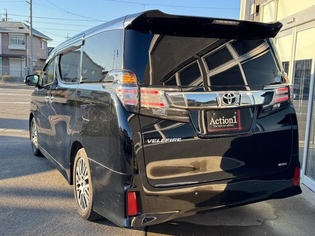 ヴェルファイア ２．５Ｚ　Ａエディション　フリップダウンモニター　サンルーフ　ナビ　ＴＶ　Ｂｌｕｅｔｏｏｔｈ　ドライブレコーダー　純正１８インチアルミホイール　ＣＤ／ＤＶＤ再生　ＥＴＣ　両側パワースライドドア　クルーズコントロール（15枚目）