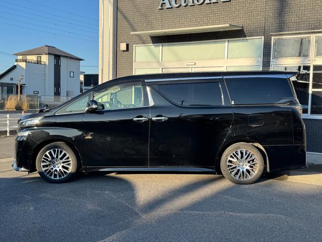 ヴェルファイア ２．５Ｚ　Ａエディション　フリップダウンモニター　サンルーフ　ナビ　ＴＶ　Ｂｌｕｅｔｏｏｔｈ　ドライブレコーダー　純正１８インチアルミホイール　ＣＤ／ＤＶＤ再生　ＥＴＣ　両側パワースライドドア　クルーズコントロール（16枚目）