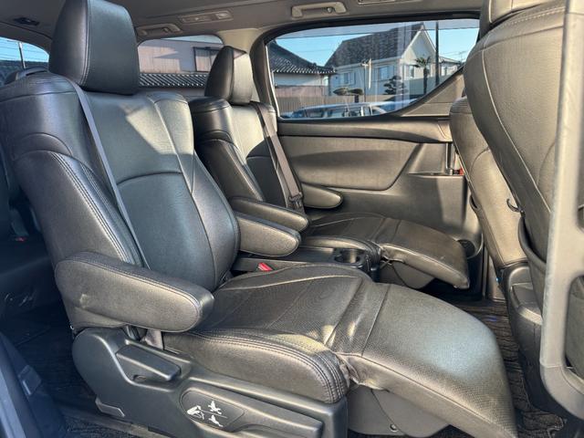 ヴェルファイア ２．５Ｚ　Ａエディション　フリップダウンモニター　サンルーフ　ナビ　ＴＶ　Ｂｌｕｅｔｏｏｔｈ　ドライブレコーダー　純正１８インチアルミホイール　ＣＤ／ＤＶＤ再生　ＥＴＣ　両側パワースライドドア　クルーズコントロール（27枚目）