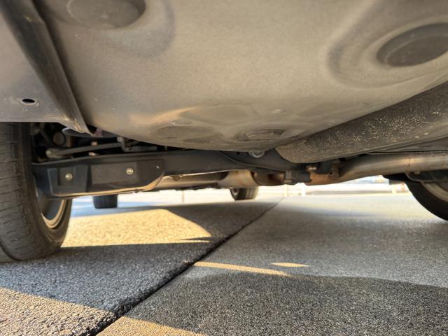 ヴェルファイア ２．５Ｚ　Ａエディション　フリップダウンモニター　サンルーフ　ナビ　ＴＶ　Ｂｌｕｅｔｏｏｔｈ　ドライブレコーダー　純正１８インチアルミホイール　ＣＤ／ＤＶＤ再生　ＥＴＣ　両側パワースライドドア　クルーズコントロール（32枚目）