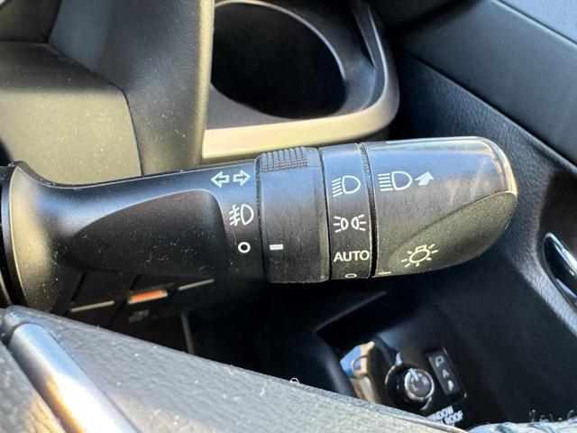 ヴェルファイア ２．５Ｚ　Ａエディション　フリップダウンモニター　サンルーフ　ナビ　ＴＶ　Ｂｌｕｅｔｏｏｔｈ　ドライブレコーダー　純正１８インチアルミホイール　ＣＤ／ＤＶＤ再生　ＥＴＣ　両側パワースライドドア　クルーズコントロール（44枚目）