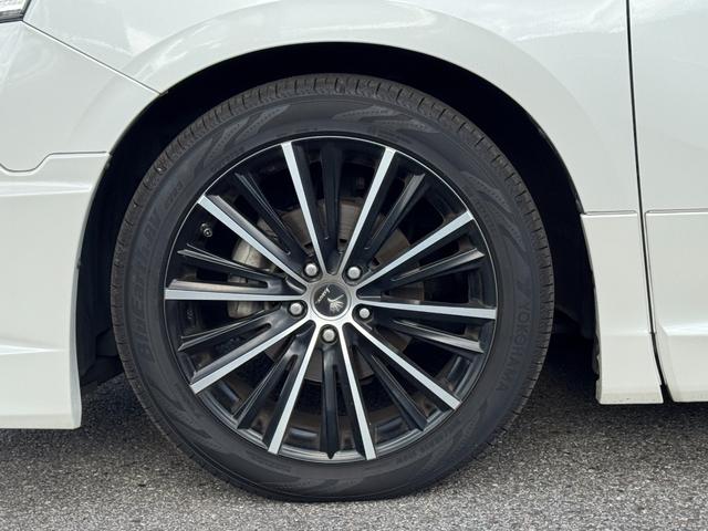 ヴェルファイア ２．５Ｚ　Ｇエディション　ＴＲＤエアロ　フリップダウンモニター　ナビ　ＴＶ　Ｂｌｕｅｔｏｏｔｈ　ＬＥＤヘッドライト　ＣＤ／ＤＶＤ再生　両側パワースライドドア　社外１９インチアルミホイール　クルーズコントロール（15枚目）