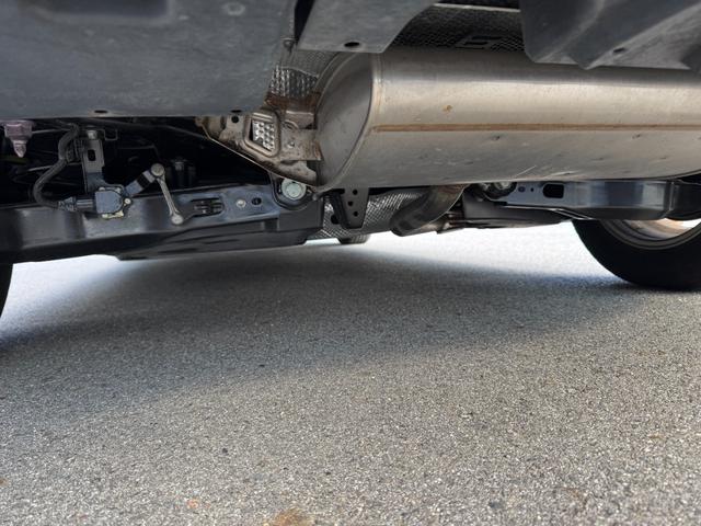 プリウス Ｓセーフティプラス　ナビ　ドライブレコーダー　Ｂｌｕｅｔｏｏｔｈ　バックカメラ　ＥＴＣ　ＣＤ／ＤＶＤ再生　ＬＥＤヘッドライト　スマートキー　プッシュスタート　社外１５インチアルミホイール（38枚目）