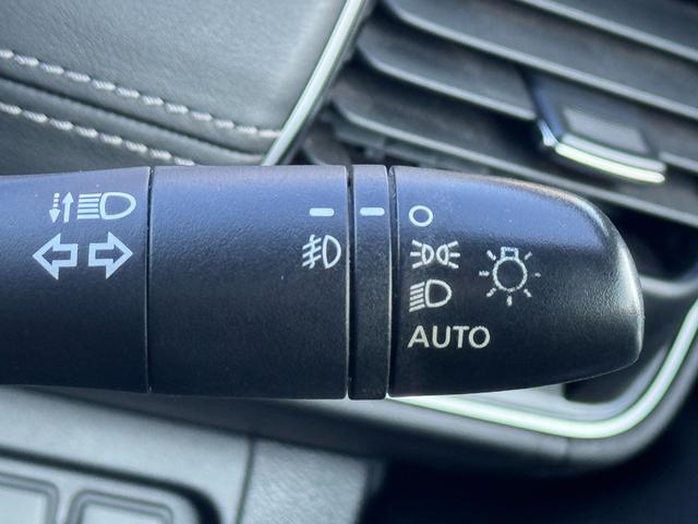 セレナ ハイウェイスター　プロパイロットエディション　フリップダウンモニター　ナビ　ＴＶ　ドライブレコーダー　ＥＴＣ　バックカメラ　ＬＥＤヘッドライト　両側パワースライドドア　オートエアコン　オートライト　スマートキー　プッシュスタート（13枚目）