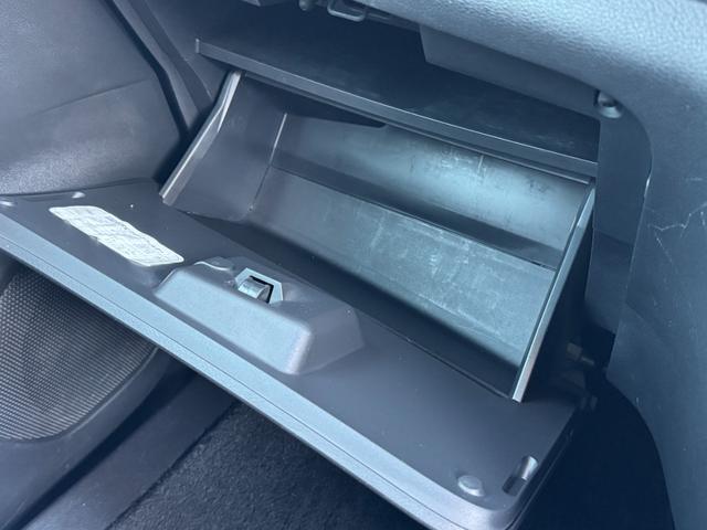 セレナ ハイウェイスター　プロパイロットエディション　フリップダウンモニター　ナビ　ＴＶ　ドライブレコーダー　ＥＴＣ　バックカメラ　ＬＥＤヘッドライト　両側パワースライドドア　オートエアコン　オートライト　スマートキー　プッシュスタート（23枚目）