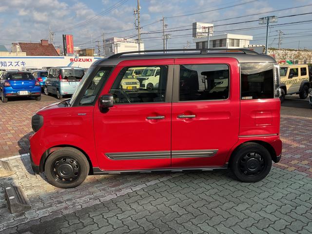 スペーシアギア ギア　ＨＹＢＲＩＤ　ＸＺ　２型　ドライブレコーダー　オートライト　Ｂｌｕｅｔｏｏｔｈ　スライドドア　純正ナビ　プッシュスタート　シートヒーター　オートエアコン　ＥＴＣ　禁煙車　４ＷＤ　衝突被害軽減システム　アイドリングストップ（7枚目）