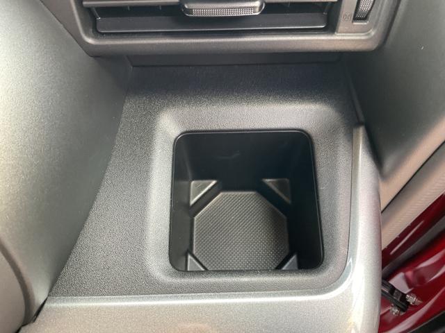 スペーシアギア ギア　ＨＹＢＲＩＤ　ＸＺ　２型　ドライブレコーダー　オートライト　Ｂｌｕｅｔｏｏｔｈ　スライドドア　純正ナビ　プッシュスタート　シートヒーター　オートエアコン　ＥＴＣ　禁煙車　４ＷＤ　衝突被害軽減システム　アイドリングストップ（27枚目）