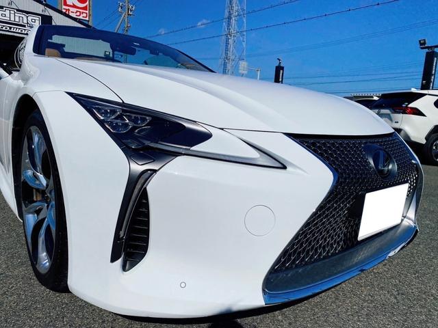 ＬＣ５００　コンバーチブル　サンドベージュトップ　オーカーキャメルレザーインテリア　純正ＯＰ２１ＡＷ　純正ＯＰウィンドスクリーン　レクサスセーフティーシステム　カラーヘッドアップディスプレイ　メーカーフルセグＴＶナビ(27枚目)