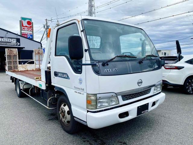 アトラストラック  6速マニュアル エアコン パワステ 3ペダル ドラレコ フォグランプ 左電格ミラー オーバーヘッドコンソール 花見台セーフティーローダー ラジコンウインチ付き 同色バンパー(22枚目)