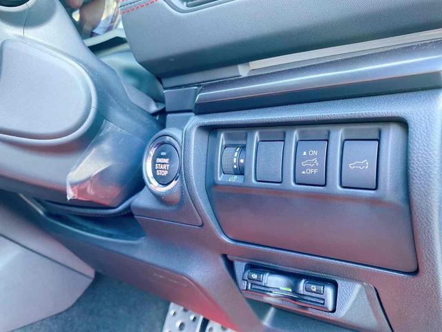 レヴォーグ ＳＴＩスポーツ　ＥＸ　４ＷＤ　ＥＴＣ　全周囲カメラ　ＴＶ　オートクルーズコントロール　レーンアシスト　衝突被害軽減システム　アルミホイール　オートライト　ＬＥＤヘッドランプ　パワーシート　スマートキー　アイドリングストップ（8枚目）