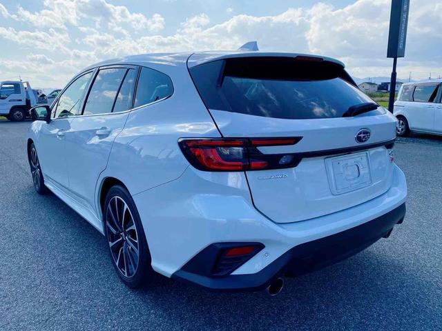 レヴォーグ ＳＴＩスポーツ　ＥＸ　４ＷＤ　ＥＴＣ　全周囲カメラ　ＴＶ　オートクルーズコントロール　レーンアシスト　衝突被害軽減システム　アルミホイール　オートライト　ＬＥＤヘッドランプ　パワーシート　スマートキー　アイドリングストップ（16枚目）