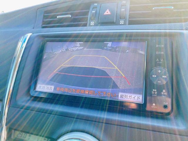 バックカメラ装備。駐車が苦手な方には欠かせません。