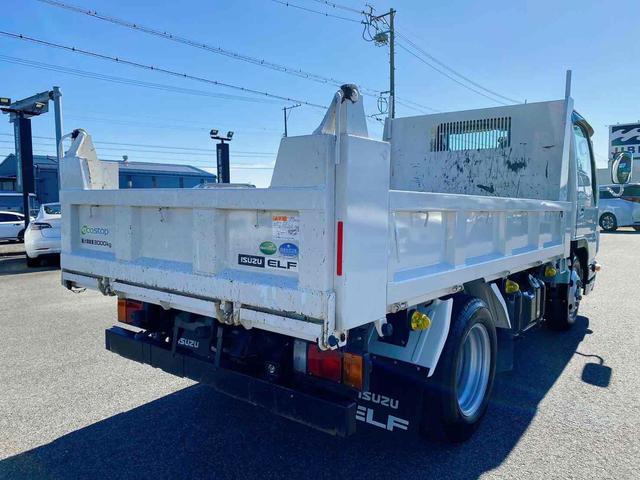 エルフトラック 　ダンプ　低床　ＭＴ　後輪ダブル　キーレスエントリー　電動格納ミラー　ＡＢＳ　エアコン　パワーステアリング　パワーウィンドウ　運転席エアバッグ　助手席エアバッグ　ＣＤ　ＵＳＢ（16枚目）