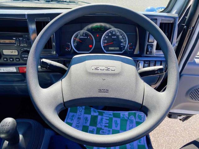 エルフトラック 　ダンプ　低床　ＭＴ　後輪ダブル　キーレスエントリー　電動格納ミラー　ＡＢＳ　エアコン　パワーステアリング　パワーウィンドウ　運転席エアバッグ　助手席エアバッグ　ＣＤ　ＵＳＢ（41枚目）