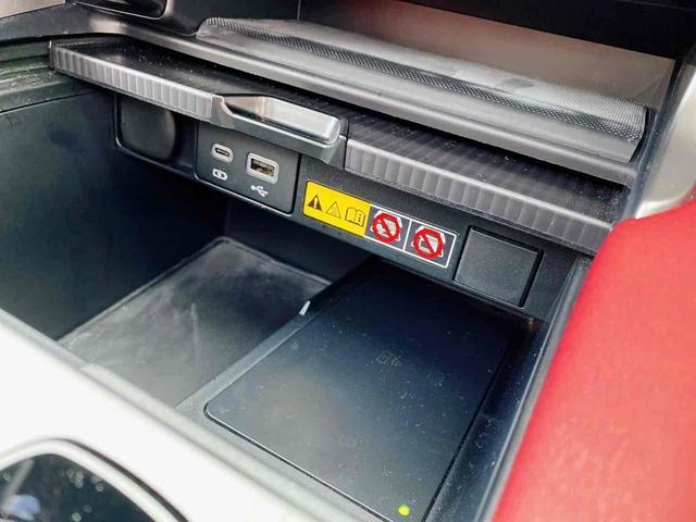 ＲＸ ＲＸ５００ｈ　Ｆスポーツパフォーマンス　４ＷＤ　ワンオーナー　全周囲カメラ　クリアランスソナー　オートクルーズコントロール　レーンアシスト　パワーシート　衝突被害軽減システム　エアロ　サンルーフ　ナビ　ＴＶ　オートマチックハイビーム（38枚目）