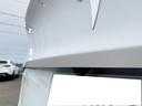 モデル３ ロングレンジ　デュアルモーター　パノラマガラスルーフ　純正ナビ　ＥＴＣ　サイドバックガイドモニター　オートパイロット　ブラインドスポットカメラ　ワイヤレス充電　充電ポート　クルーズコントロール（7枚目）