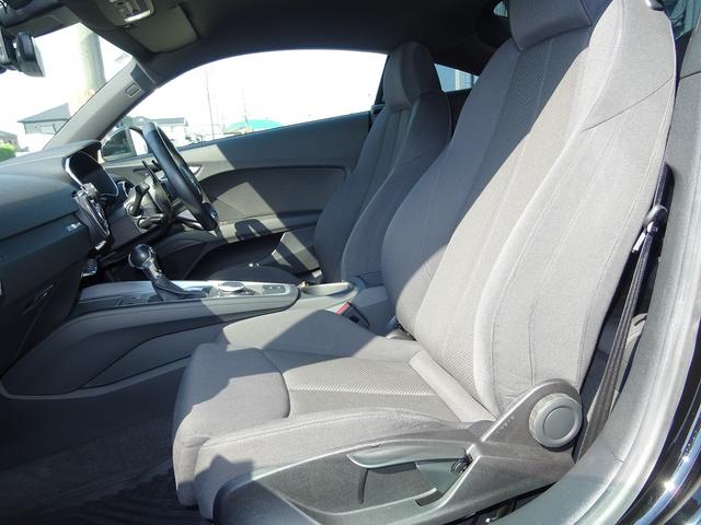 ＴＴクーペ １．８ＴＦＳＩ　１ｓｔエディション　ＷＡＬＤイルマ２０インチＡＷ　ＫＷ車高調　ＲＥＭＵＳ可変マフラー　可変リモコン付属　リーガーチューニングディフューザー　ｂａｌａｎｃｅ　ｉｔトランクスポイラー　アシスタンスＰＫＧ　ドラレコ　Ｂカメラ（17枚目）