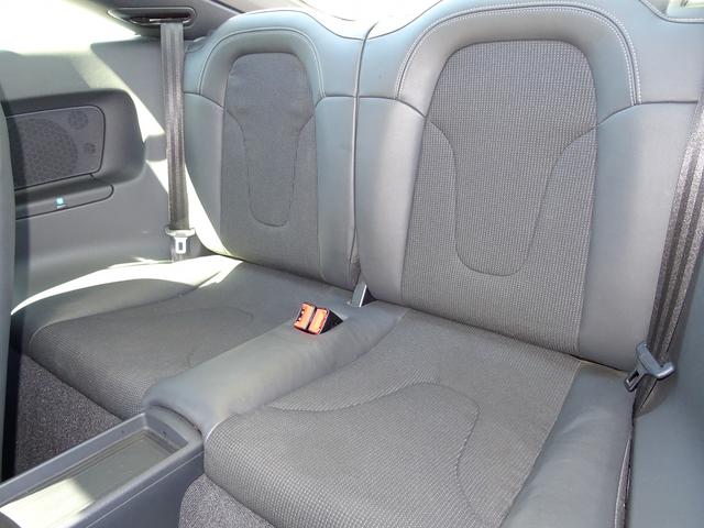 ＴＴクーペ ２．０ＴＦＳＩ　２．０ＴＦＳＩ（４名）　Ｓ－ＬＩＮＥ　天張り張り替え済み　タイヤ新品　ナビ　ＥＴＣ　バックモニター　ブルートゥース　パワーシート　パドルシフト　スペアキー　バイパーセキュリティー（16枚目）