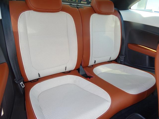 ザ・ビートル スペシャル・バグ　限定車　純正ヘリテージホイール　スマートキー　プッシュスタート　ナビ　ＥＴＣ　バックモニター　クルーズコントロール　禁煙車　クリアランスソナー　ディスチャージヘッドライト　ハーフレザー　シートヒーター（14枚目）