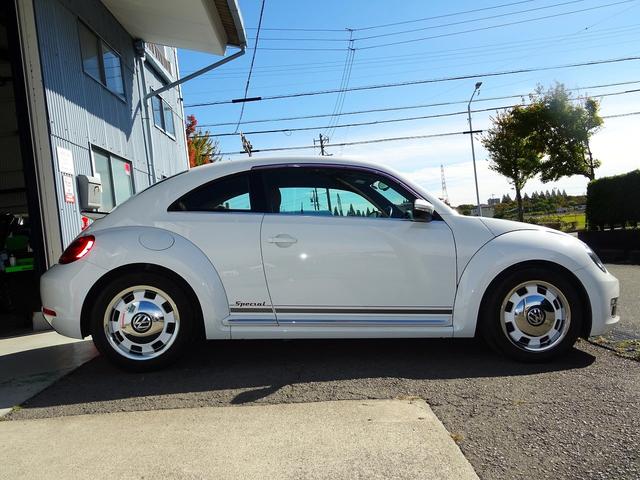 ザ・ビートル スペシャル・バグ 限定車 プッシュスタート スマートキー 純正ヘリテージホイール ハーフレザーシート シートヒーター ナビ ETC バックモニター フルセグTV ブルートゥース(4枚目)