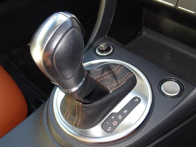 ザ・ビートル スペシャル・バグ 限定車 プッシュスタート スマートキー 純正ヘリテージホイール ハーフレザーシート シートヒーター ナビ ETC バックモニター フルセグTV ブルートゥース(20枚目)