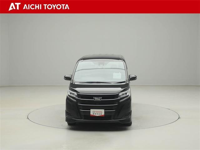 ノア Ｘ　ブレーキサポート　イモビライザー　アイドリングストッ　ＤＶＤ再生可　ＡＵＸ　デュアルエアコン　ワンオーナー車　クルーズＣ　バックモニタ－　地デジＴＶ　ＬＥＤランプ　スマートキ　オートエアコン　ＥＳＣ（9枚目）
