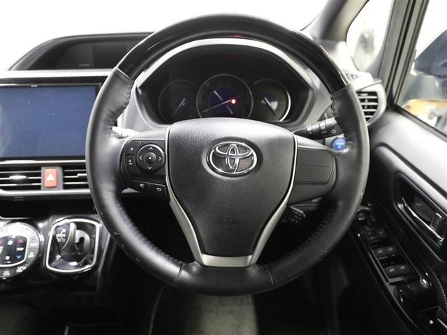 エスクァイア ハイブリッドGi プレミアムパッケージ 地上デジタル 衝突被害軽減 LEDライト 1オナ Bカメラ クルコン スマートキー メモリナビ ナビ&TV キーレス 盗難防止装置 DVD再生 ABS 3列シート ETC アルミ オートエアコン(24枚目)