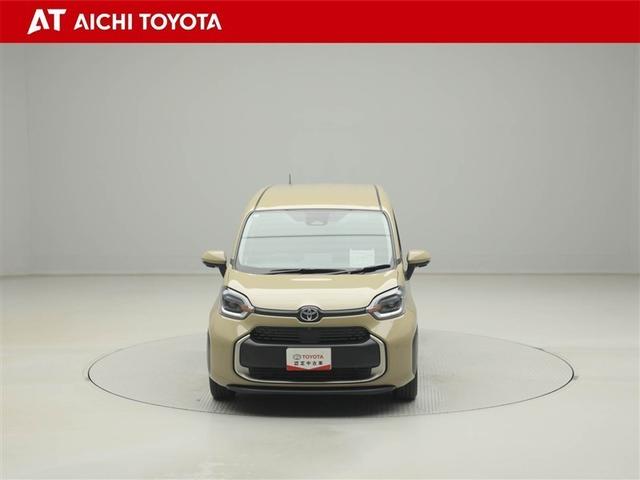 シエンタ ハイブリッドＺ　ＴＳＳ　エアバック　デモカー　キーレスエントリー　イモビライザー　ＴＶ　バックモニター　ＬＥＤヘッドライト　ＥＴＣ車載器　横滑り防止　スマートキー　オートエアコン　サイドエアバッグ　ＷＳＲＳ　ドラレコ（9枚目）