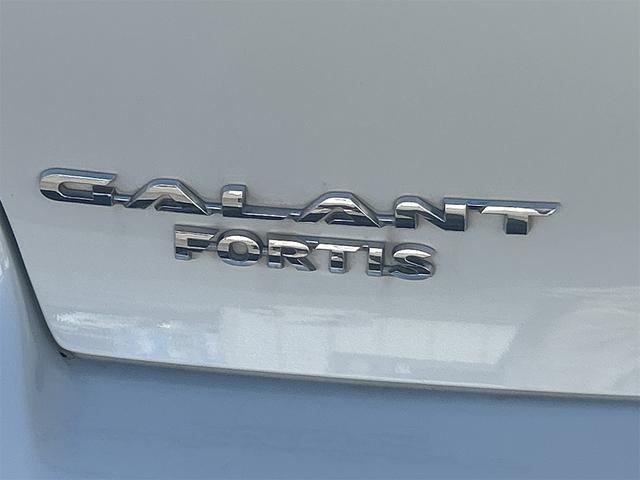 この度は当店のお車をご覧になっていただき、誠にありがとうございます。じっくり現車確認して頂けるよう、ご準備を致します!