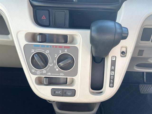 ムーヴ Ｌ　ＳＡＩＩＩ　ＥＴＣ　ナビ　クリアランスソナー　衝突被害軽減システム　オートマチックハイビーム　スマートキー　アイドリングストップ　電動格納ミラー　ベンチシート　ＣＶＴ　盗難防止システム　ＡＢＳ　ＥＳＣ（8枚目）