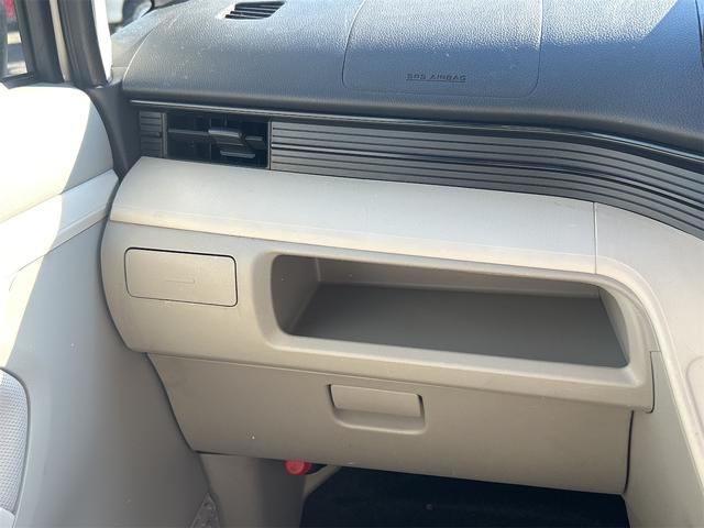 ムーヴ Ｌ　ＳＡＩＩＩ　ＥＴＣ　ナビ　クリアランスソナー　衝突被害軽減システム　オートマチックハイビーム　スマートキー　アイドリングストップ　電動格納ミラー　ベンチシート　ＣＶＴ　盗難防止システム　ＡＢＳ　ＥＳＣ（40枚目）