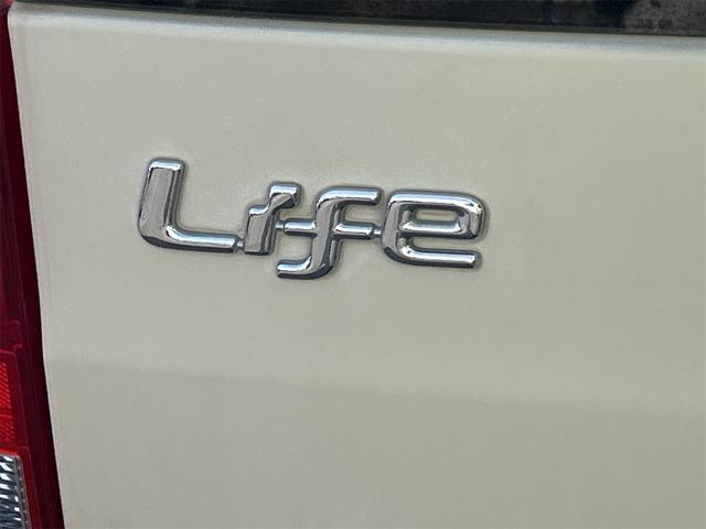 ご覧頂きまして誠に有難うございます！！是非ご来店して頂き、実際にご覧になって頂ければと思います。お客様からのご連絡をスタッフ一同、心よりお待ちしております