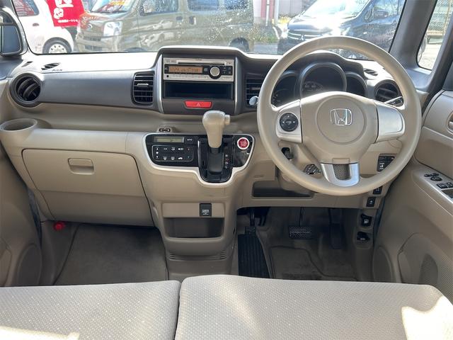 N-BOX G・Lパッケージ ワンオーナー 両側スライド・片側電動 スマートキー アイドリングストップ 電動格納ミラー ベンチシート CVT 盗難防止システム ABS ESC CD ミュージックプレイヤー接続可 チップアップシート(3枚目)