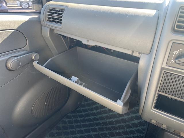 ご覧いただきありがとうございます♪気になったお車がありましたらお気軽にお電話をください♪