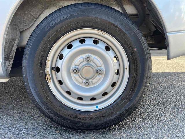 この度は当店のお車をご覧になっていただき、誠にありがとうございます。ぜひじっくりとご検討下さい。気軽にお問合せ・お見積りお待ちしております。