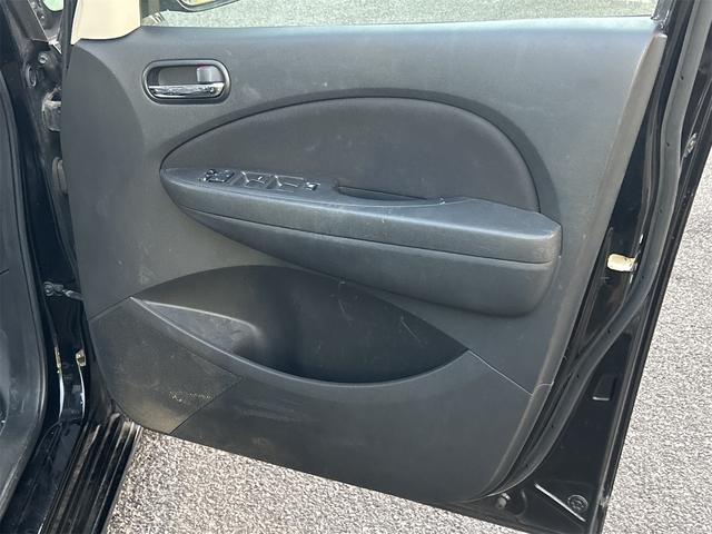 ビアンテ ２０Ｓ　ＥＴＣ　バックカメラ　ナビ　ＴＶ　両側電動スライドドア　ＨＩＤ　スマートキー　アイドリングストップ　電動格納ミラー　３列シート　ウォークスルー　ＡＴ　アルミホイール　Ｂｌｕｅｔｏｏｔｈ（35枚目）