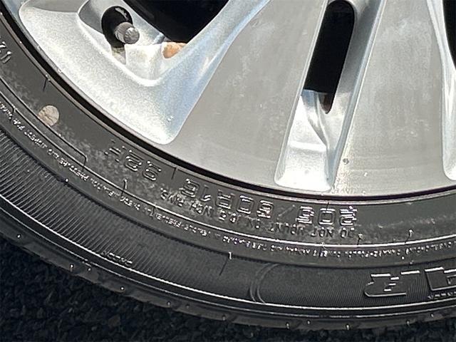 ステップワゴンスパーダ Ｚ　ＨＤＤナビエディション　ＥＴＣ　バックカメラ　ナビ　ＴＶ　両側電動スライドドア　ＨＩＤ　スマートキー　アイドリングストップ　電動格納ミラー　後席モニター　３列シート　ＣＶＴ　アルミホイール　ＵＳＢ　Ｂｌｕｅｔｏｏｔｈ（35枚目）