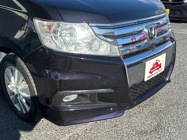 ステップワゴンスパーダ Ｚ　ＨＤＤナビエディション　ＥＴＣ　バックカメラ　ナビ　ＴＶ　両側電動スライドドア　ＨＩＤ　スマートキー　アイドリングストップ　電動格納ミラー　後席モニター　３列シート　ＣＶＴ　アルミホイール　ＵＳＢ　Ｂｌｕｅｔｏｏｔｈ（52枚目）