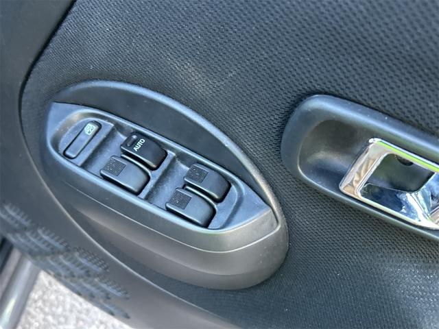 テリオスキッド カスタム　メモリアルエディション　ＥＴＣ　キーレスエントリー　電動格納ミラー　ＡＴ　ＣＤ　アルミホイール　衝突安全ボディ　エアコン　パワーステアリング　パワーウィンドウ（5枚目）