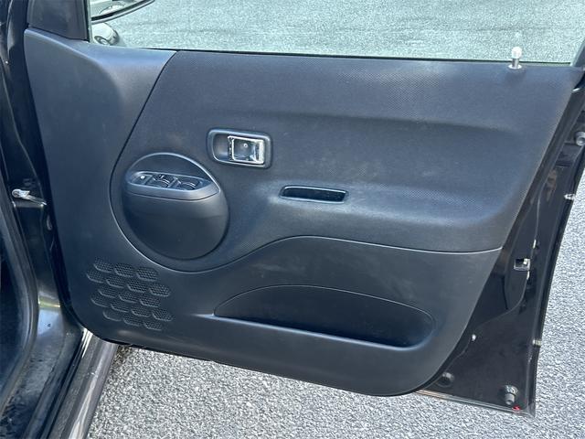 テリオスキッド カスタム　メモリアルエディション　ＥＴＣ　キーレスエントリー　電動格納ミラー　ＡＴ　ＣＤ　アルミホイール　衝突安全ボディ　エアコン　パワーステアリング　パワーウィンドウ（35枚目）