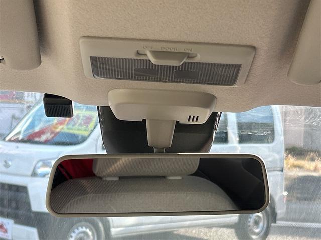 ワゴンＲ ハイブリッドＦＸ　ＥＴＣ　レーンアシスト　衝突被害軽減システム　オートライト　スマートキー　アイドリングストップ　電動格納ミラー　シートヒーター　ベンチシート　ＣＶＴ　盗難防止システム　ＡＢＳ　ＥＳＣ　ＣＤ（28枚目）