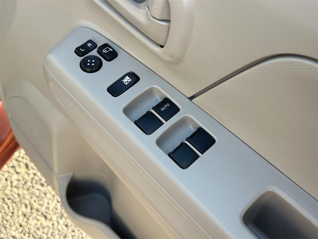 ワゴンＲ ハイブリッドＦＸ　ＥＴＣ　レーンアシスト　衝突被害軽減システム　オートライト　スマートキー　アイドリングストップ　電動格納ミラー　シートヒーター　ベンチシート　ＣＶＴ　盗難防止システム　ＡＢＳ　ＥＳＣ　ＣＤ（33枚目）