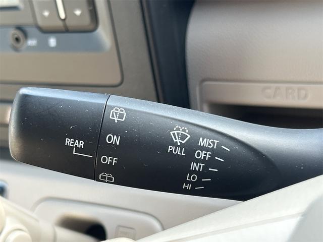 ワゴンＲ ハイブリッドＦＸ　ＥＴＣ　レーンアシスト　衝突被害軽減システム　オートライト　スマートキー　アイドリングストップ　電動格納ミラー　シートヒーター　ベンチシート　ＣＶＴ　盗難防止システム　ＡＢＳ　ＥＳＣ　ＣＤ（41枚目）