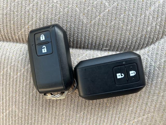 ワゴンＲ ハイブリッドＦＸ　ＥＴＣ　レーンアシスト　衝突被害軽減システム　オートライト　スマートキー　アイドリングストップ　電動格納ミラー　シートヒーター　ベンチシート　ＣＶＴ　盗難防止システム　ＡＢＳ　ＥＳＣ　ＣＤ（43枚目）