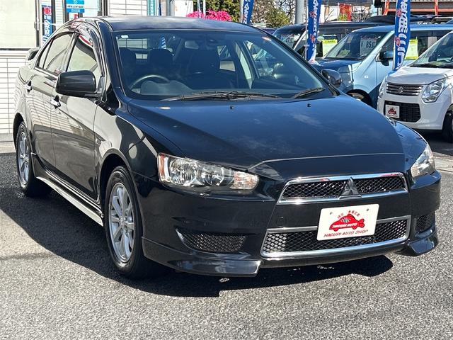 ギャランフォルティス スーパーエクシード　オートクルーズコントロール　アルミホイール　オートライト　ＣＶＴ　スマートキー　電動格納ミラー　盗難防止システム　ハーフレザーシート　ＣＤ　衝突安全ボディ　ＡＢＳ　エアコン　パワーステアリング（14枚目）